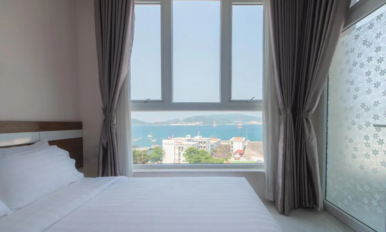 מלון Khach San Cliffhouse נה טראנג 3*,