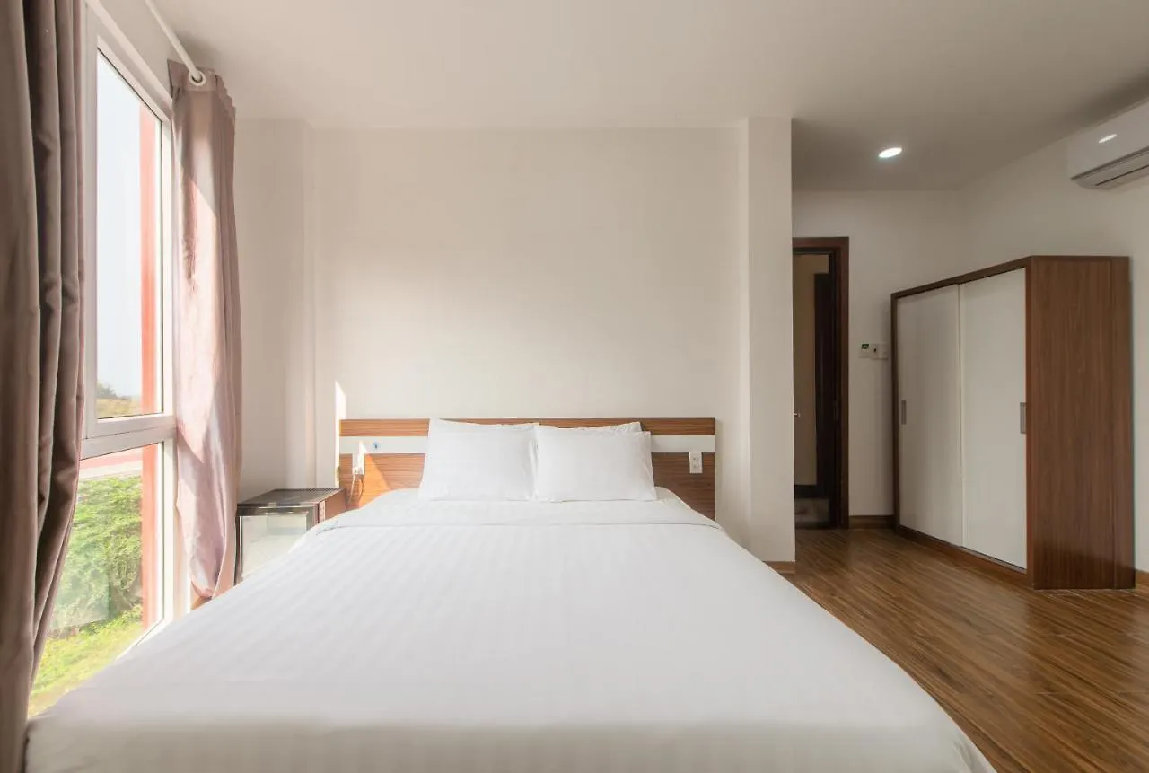 Отель Khach San Cliffhouse Нячанг 3*,  Вьетнам